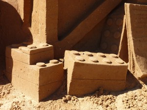 100313 Phillips Island Sand sculptures (21)